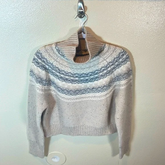Vince Fair Isle Cropped Wool Cashmere Turtleneck Sweater In Oatmeal size Medium - Picture 4 of 12
